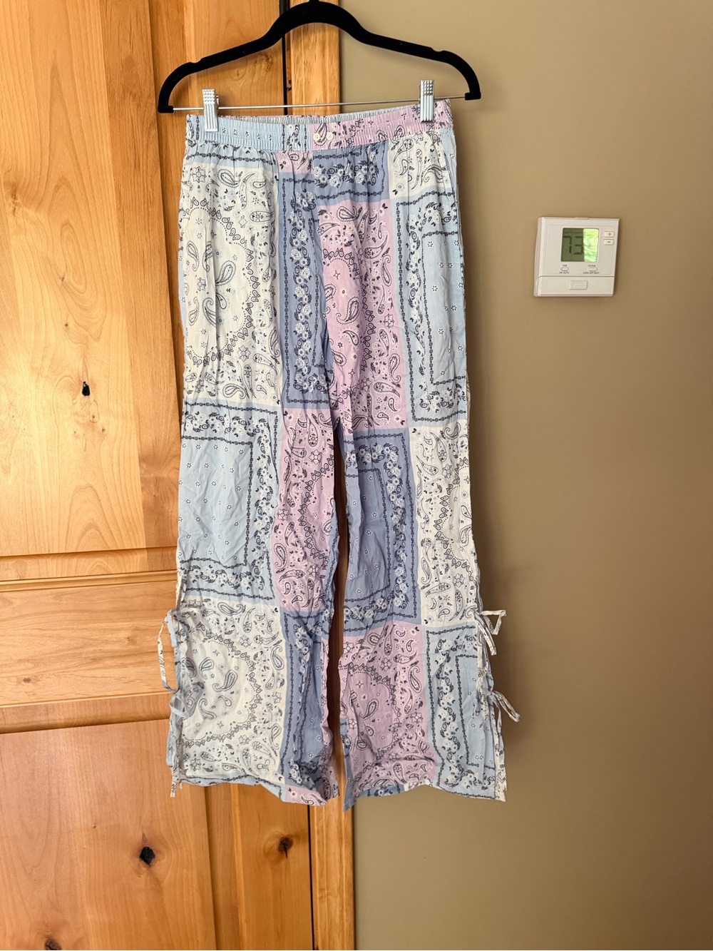 AE lounge pants